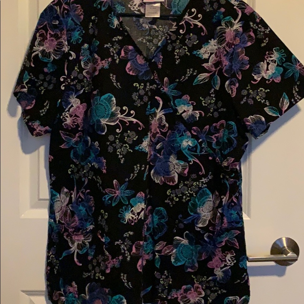 Scrubstar scrub top